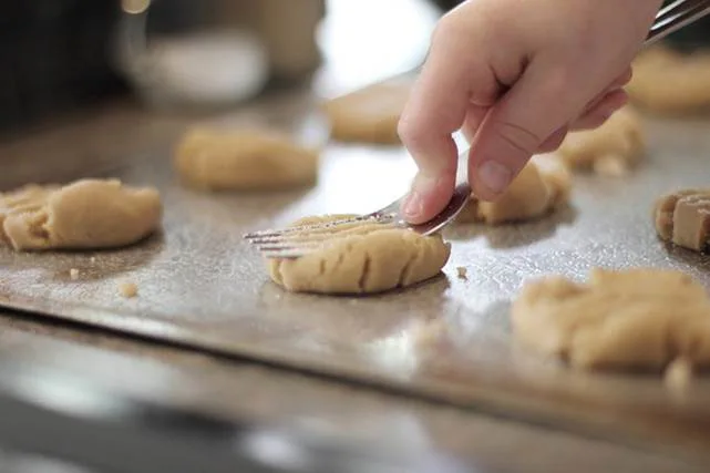 holiday cookies/alert1